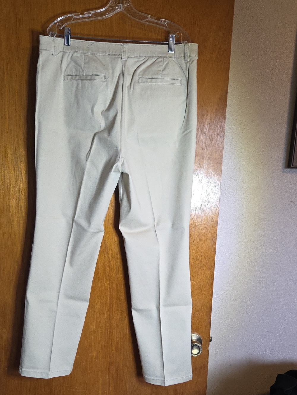 Christoper&Banks Tan Jean Trousers - Picture 3 of 11